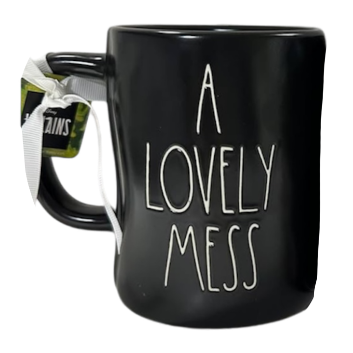 A LOVELY MESS Mug ⤿