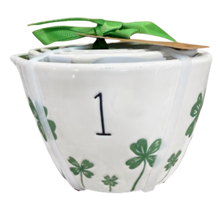 Load image into Gallery viewer, CLOVER FIELD Measuring Cups
