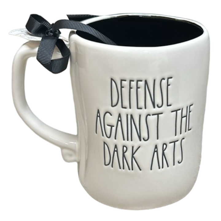 DEFENSE AGAINST THE DARK ARTS Mug ⤿