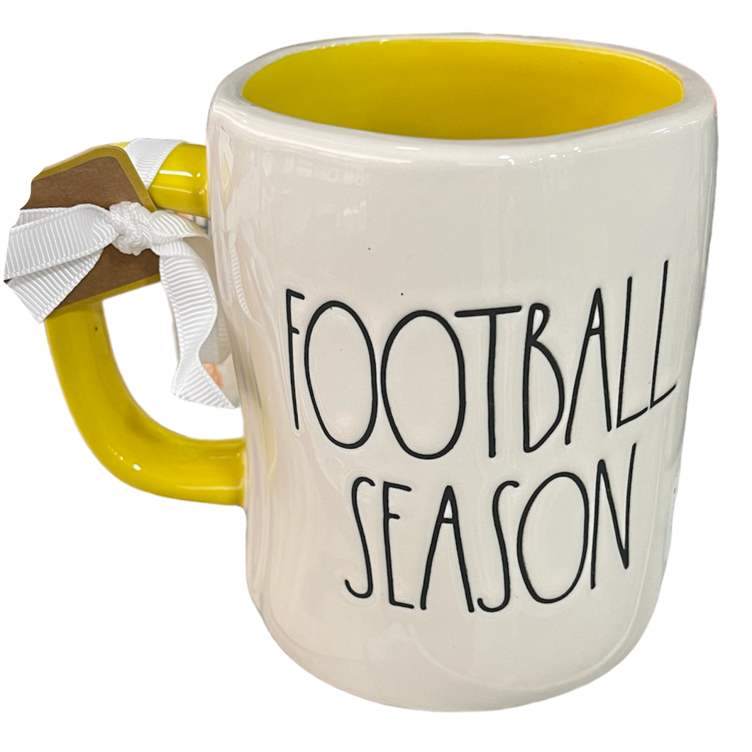 FOOTBALL SEASON Mug ⤿