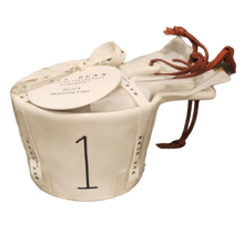 Load image into Gallery viewer, WHITE HANDLE &amp; STRAP Measuring Cups
