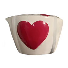 Load image into Gallery viewer, HEART Measuring Cups
