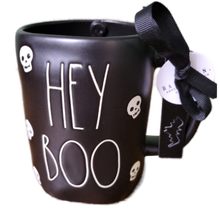 Load image into Gallery viewer, HEY BOO Mug
