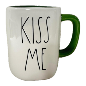 KISS ME I'M IRISH Mug ⤿