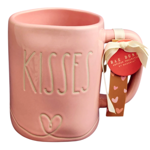 HUGS KISSES Mug ⤿