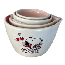 Load image into Gallery viewer, CHARLIE BROWN VALENTINE&#39;S DAY Measuring Cups ⤿
