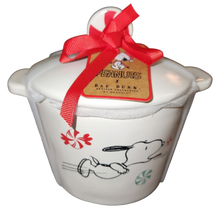 Load image into Gallery viewer, PEPPERMINT DREAMS Baking Dish ⤿
