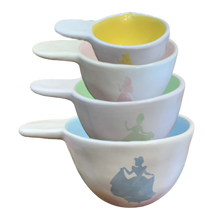 Load image into Gallery viewer, PRINCESS SILHOUETTE Handle Measuring Cups ⤿
