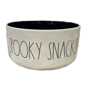 SPOOKY SNACKS Dog Bowl ⤿