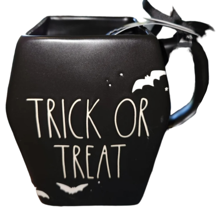 TRICK or TREAT Mug