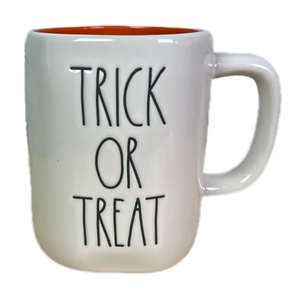 TRICK OR TREAT Mug ⤿