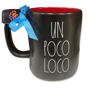 UN POCO LOCO Mug ⤿