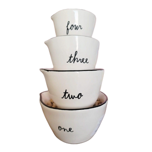 WITCH'S BROOM Measuring Cups