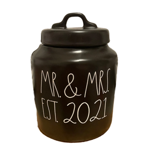MR. & MRS.EST 2021 Canister