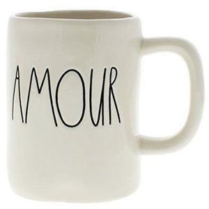 AMOUR Mug
