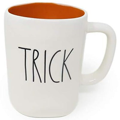 TRICK or TREAT Mug ⤿