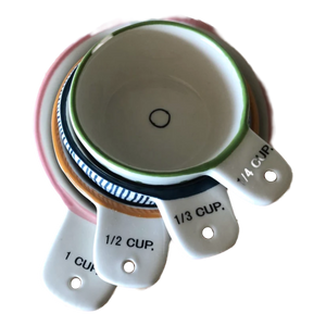 BOUTIQUE Handle Measuring Cups