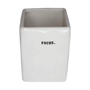 FOCUS Pencil Holder