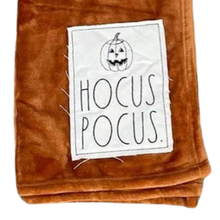 Load image into Gallery viewer, HOCUS POCUS Blanket
