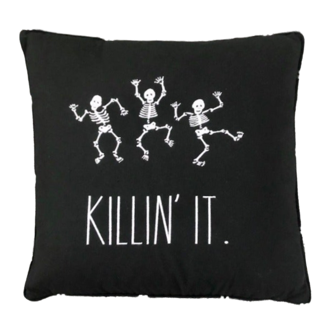 KILLIN' IT Pillow