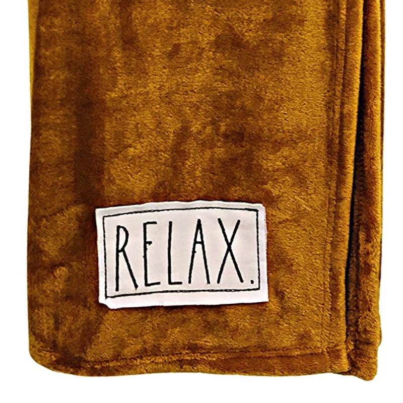 RELAX Plush Blanket