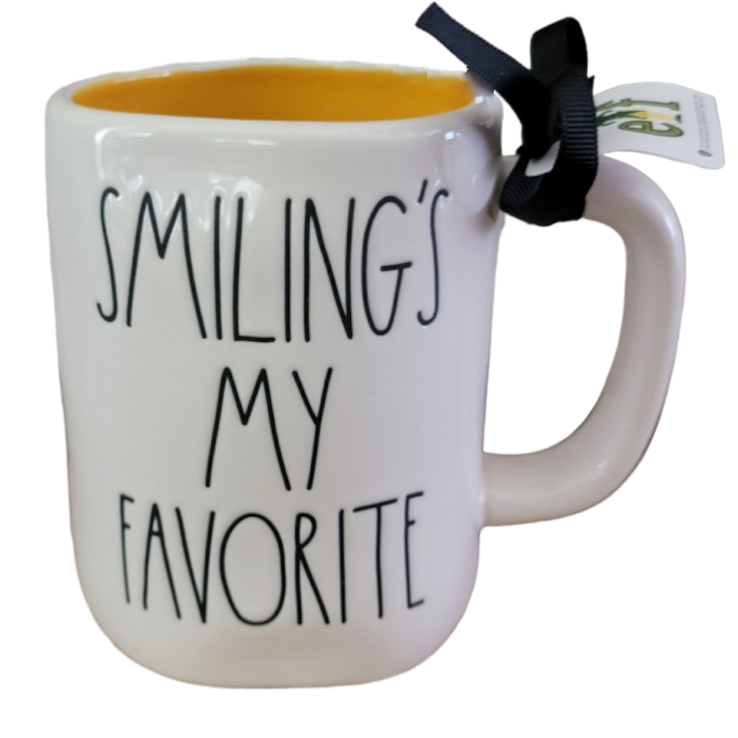SMILING'S MY FAVORITE Mug ⤿