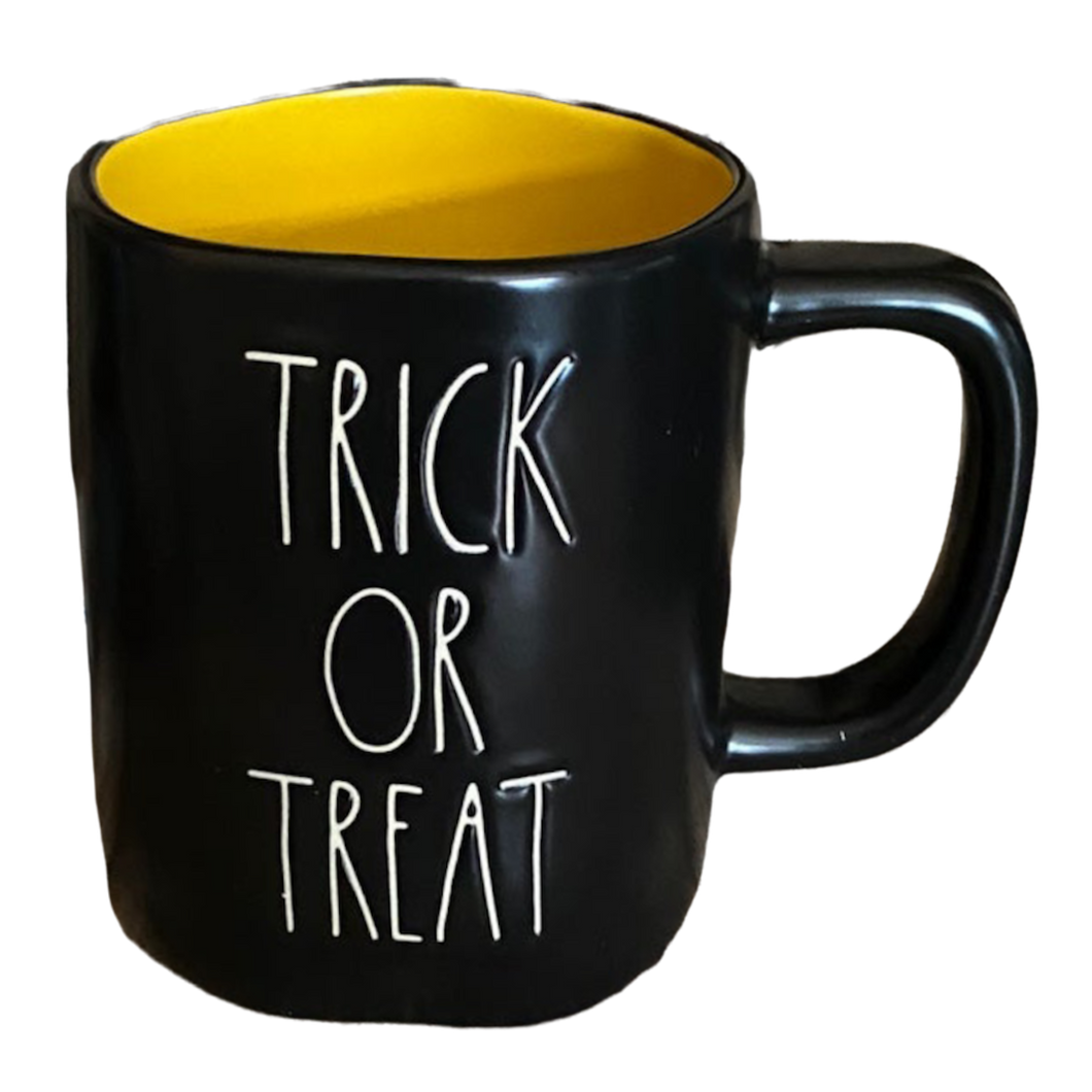 TRICK or TREAT Mug