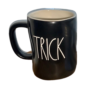 TRICK or TREAT Mug