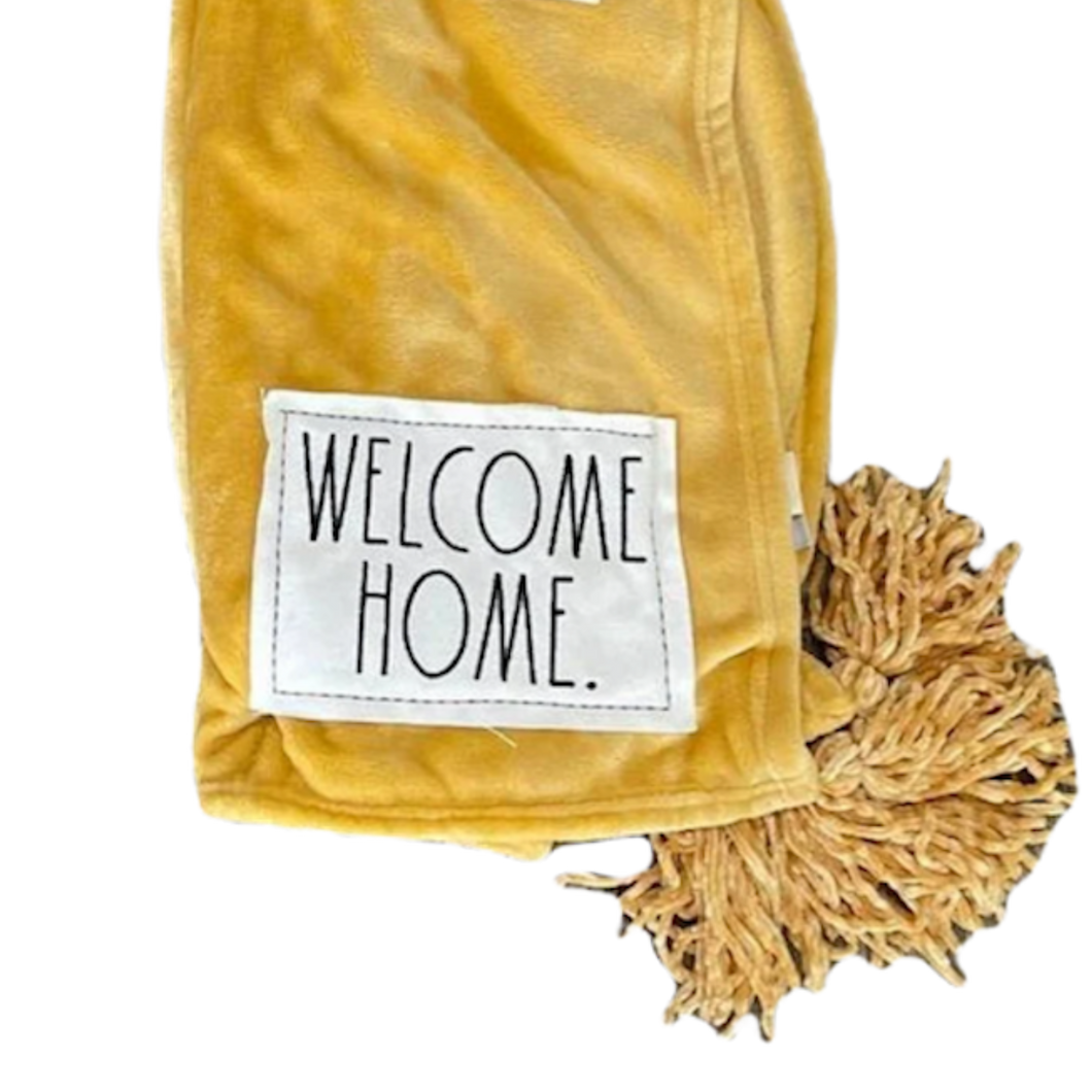 WELCOME HOME Blanket