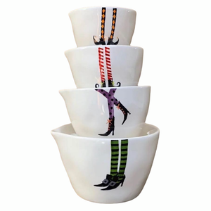 WITCH LEGS Measuring Cups